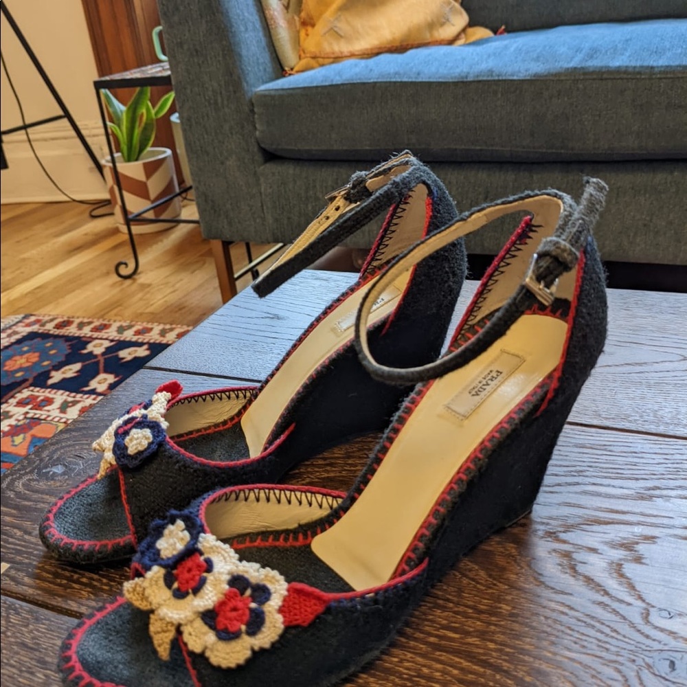 Prada crocheted wedges - Picture 5 of 6